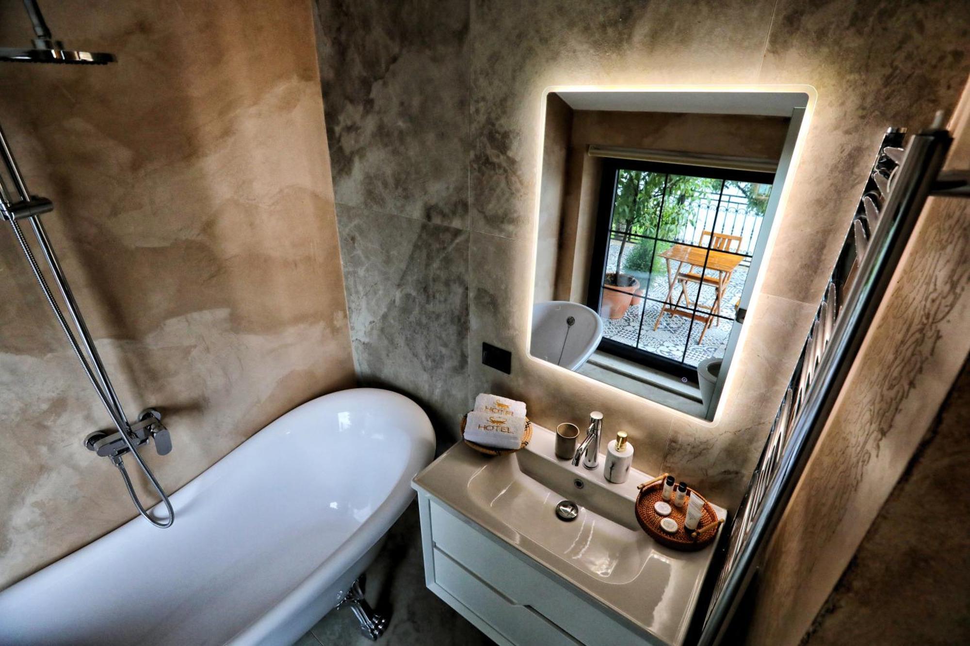 Hotell Labiatan Zogaji