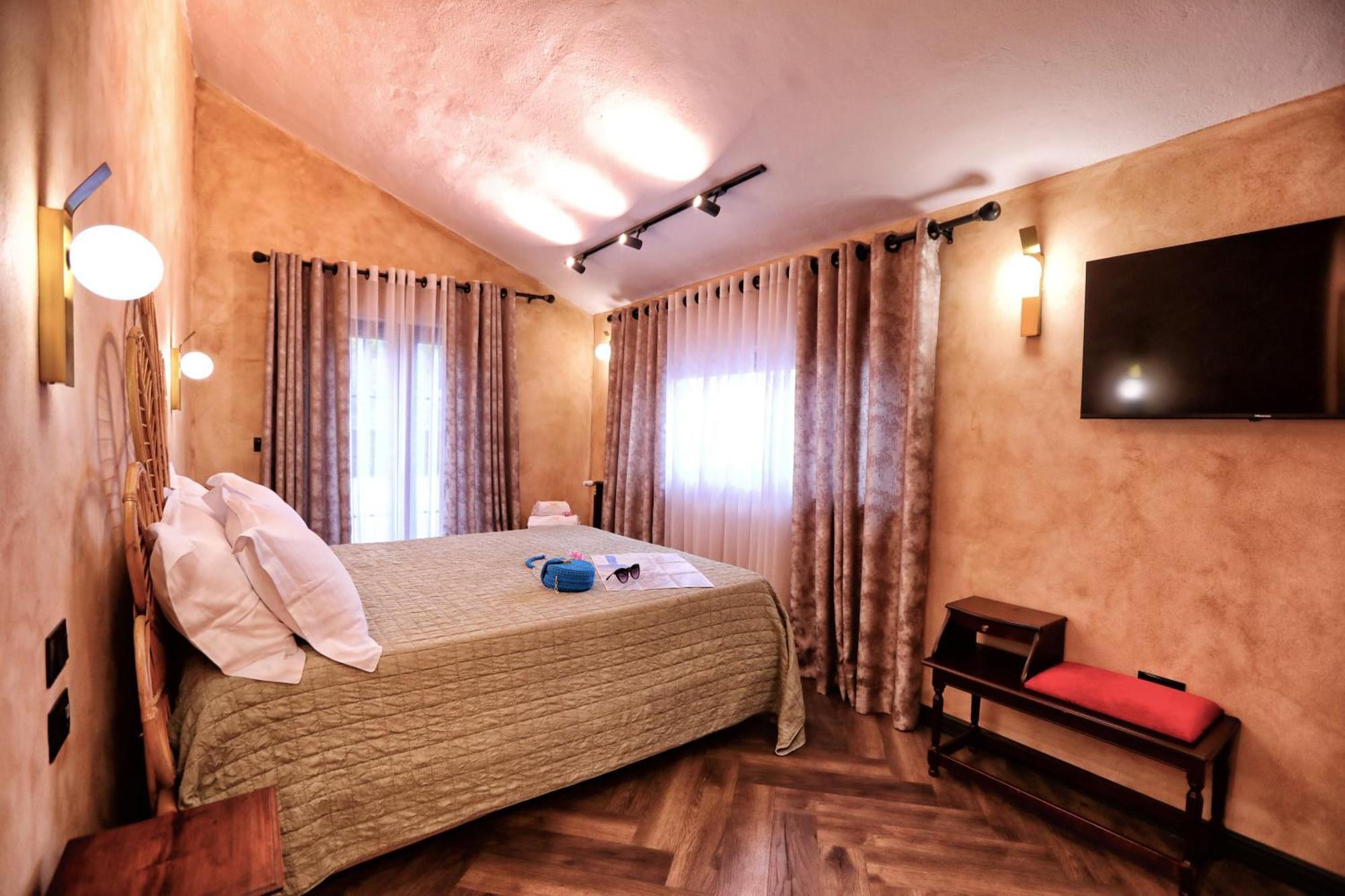 Labiatan Hotel 3*