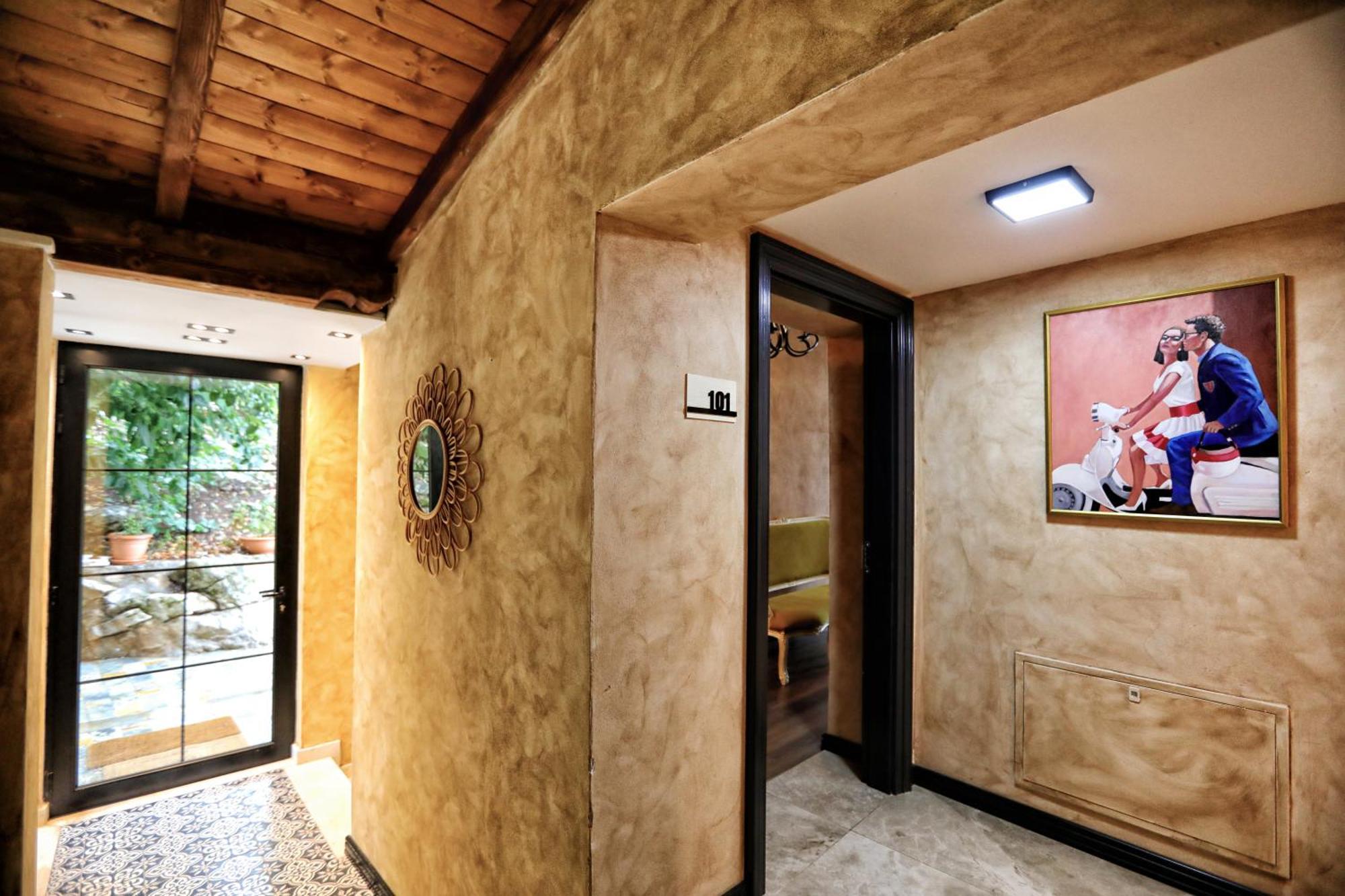 Hotel Labiatan 3*