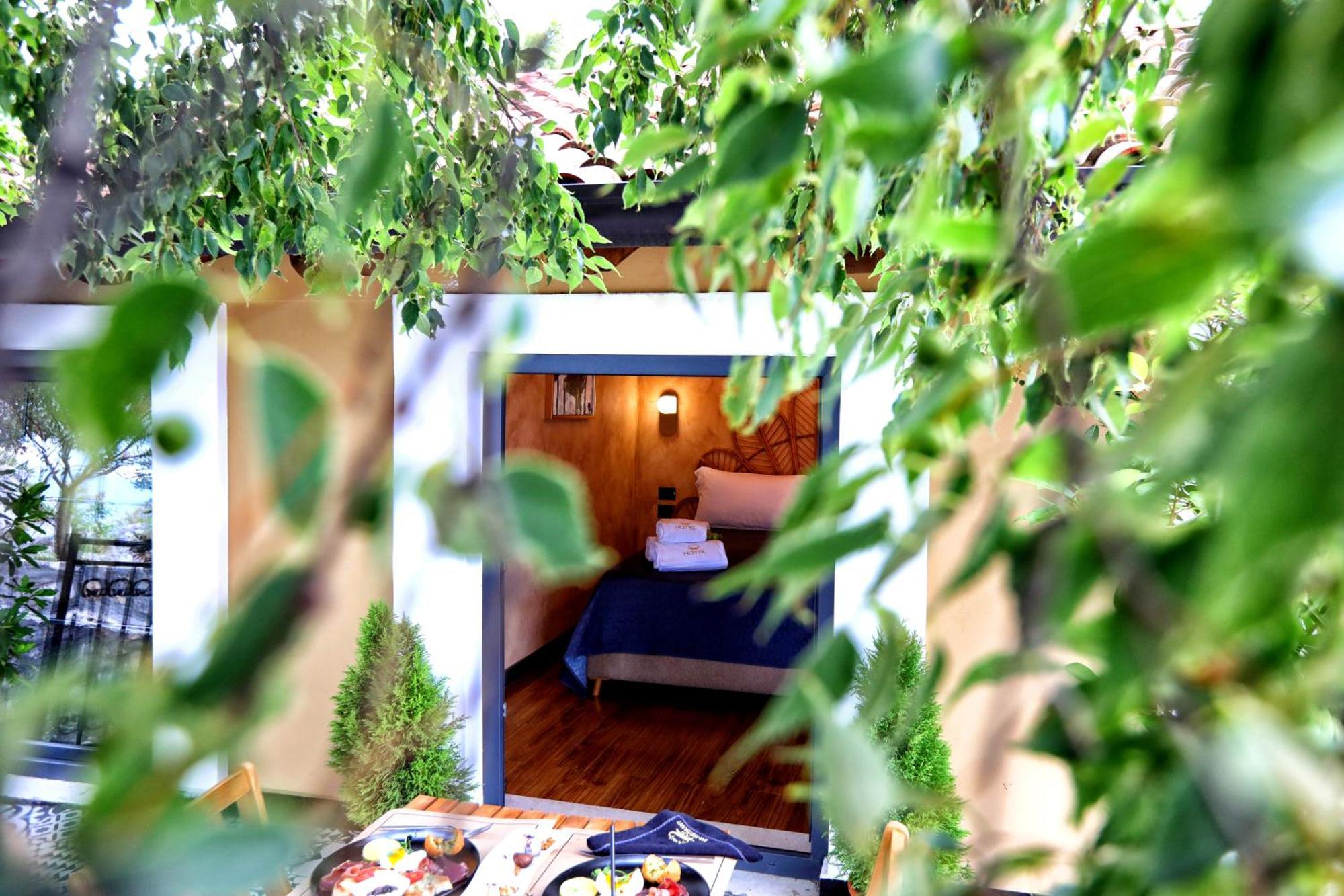 Hotel Labiatan Zogaji