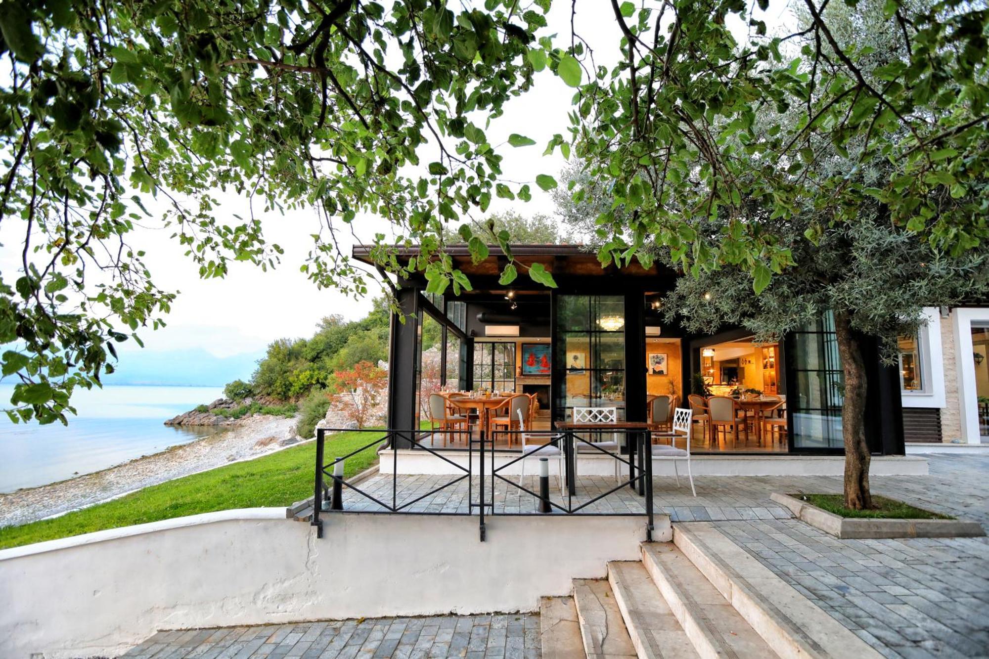 Labiatan Hotel